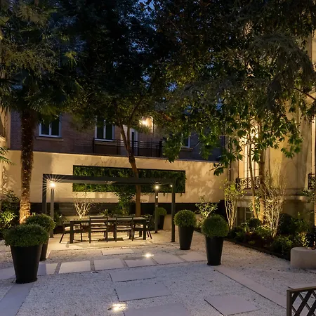Highstay - Luxury Serviced - Poincare *
