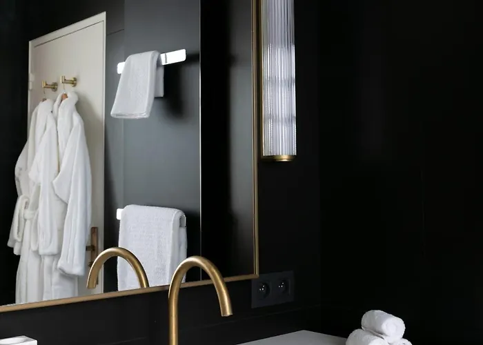 Highstay - Luxury Serviced - Poincare